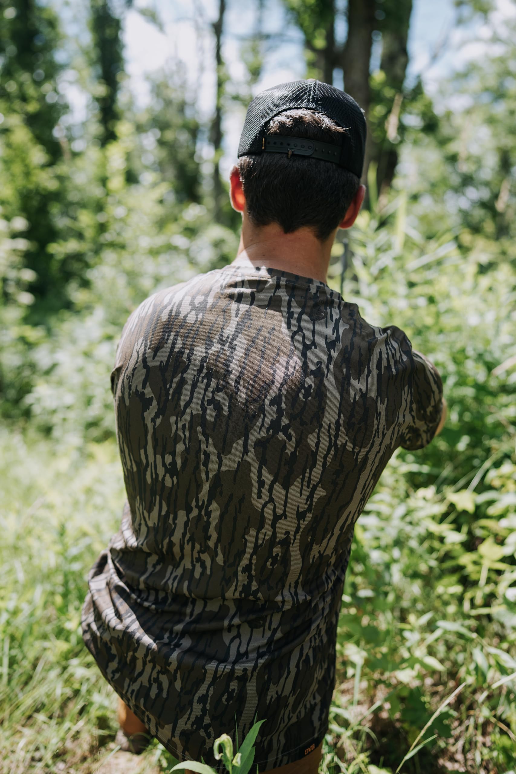 Muddy Men's Standard DV8 Ambush Lightweight Short Sleeve Shirt - Image 5